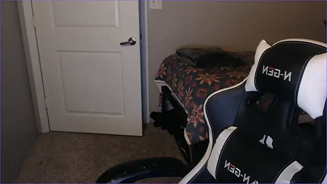 doloresman online show from February 22, 9:12 am