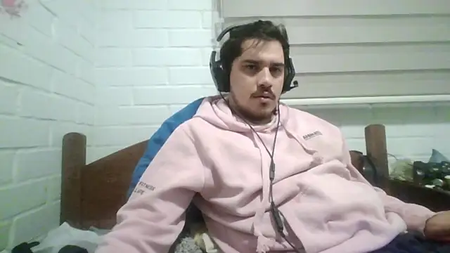 hung weeb online show from May 2, 1:41 am