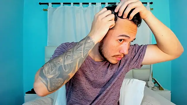 juan  jimenez online show from December 5, 1:24 am