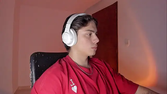 Giordano Russo online show from October 29, 4:26 am