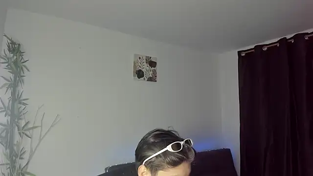 Giordano Russo online show from December 12, 4:37 am