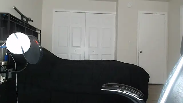 ChrisVacher online show from June 20, 10:48 pm
