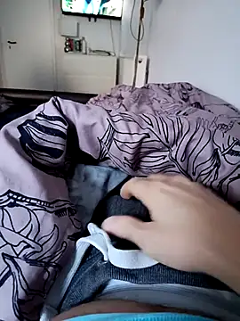 ScalicHat69 online show from September 28, 4:16 pm