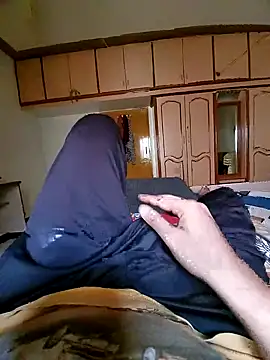 vansh1802 online show from November 23, 7:52 am