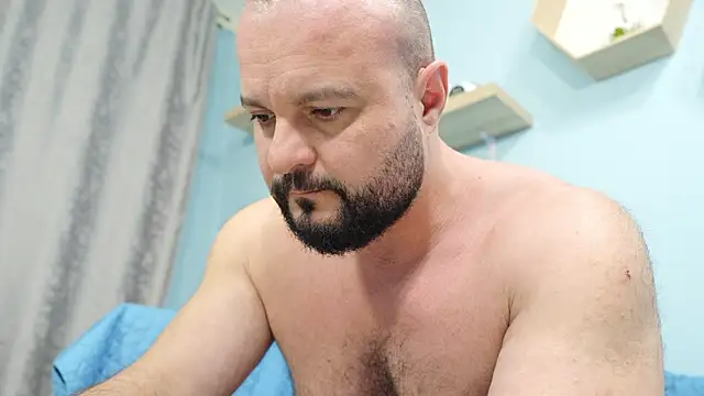 Muscle Bear online show from January 29, 3:26 pm
