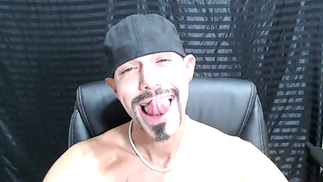 ThickD2C online show from December 13, 7:32 pm