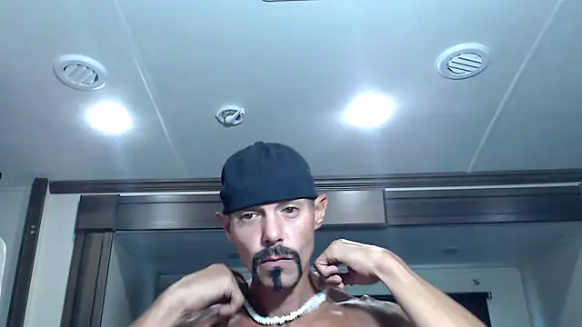 ThickD2C online show from October 2, 6:01 pm