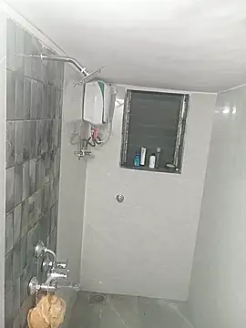 SimplyKarthik09 online show from December 14, 3:08 pm