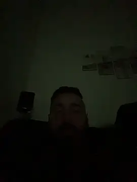 labradorP online show from November 6, 10:57 pm