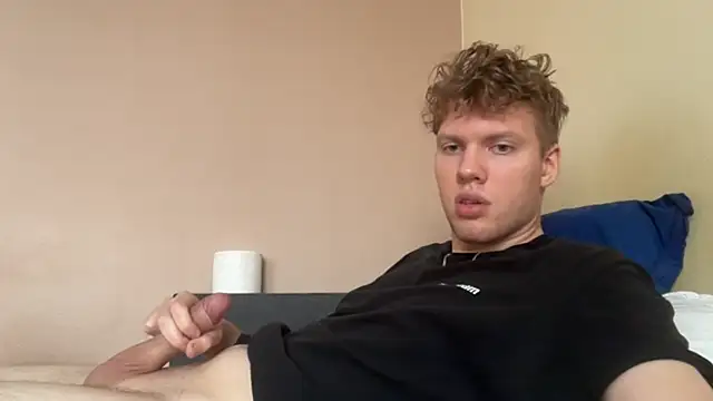 sexybooii6968 online show from November 18, 10:41 am