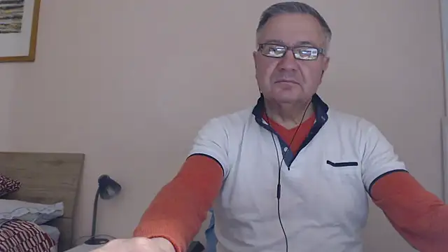 YOU6me online show from October 30, 5:47 pm