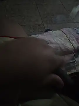 Snapshot of vini4016 chatting on October 16, 9:56 pm vini4016 online show from October 16, 9:56 pm