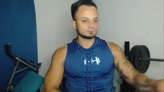 JacobJamess online show from November 18, 11:15 pm