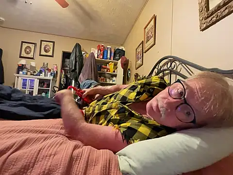 jck1m0t online show from July 26, 1:24 am