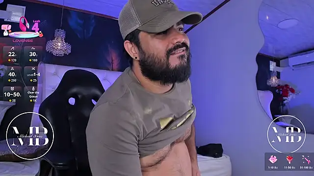 MichaelBear  online show from February 5, 1:40 pm