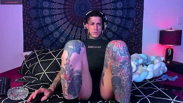 josh  ackerman online show from February 6, 9:39 am