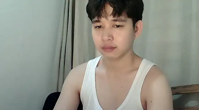 alfonsoasiancutie online show from December 25, 4:12 am