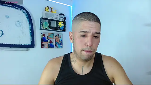 oscar22 cm online show from March 18, 10:26 pm