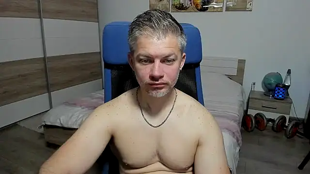 RobbyShawz online show from June 1, 3:51 am