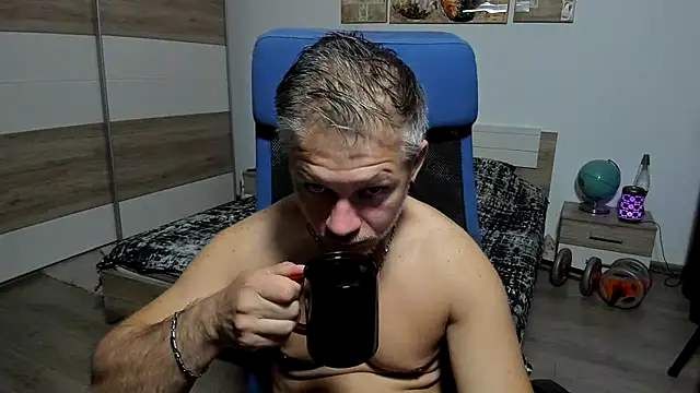 RobbyShawz online show from July 14, 4:05 am