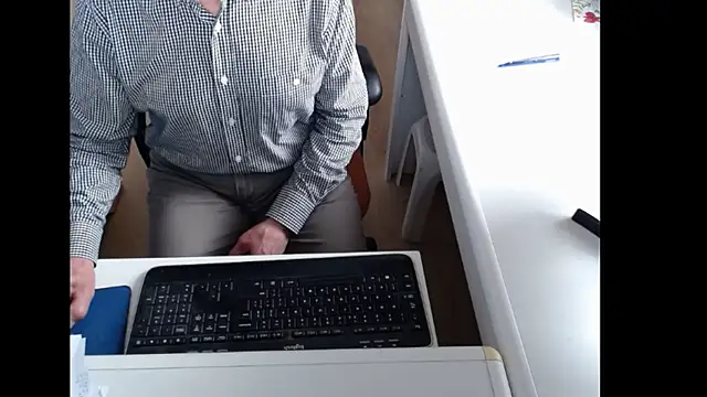 dutchpornking online show from May 20, 6:53 am