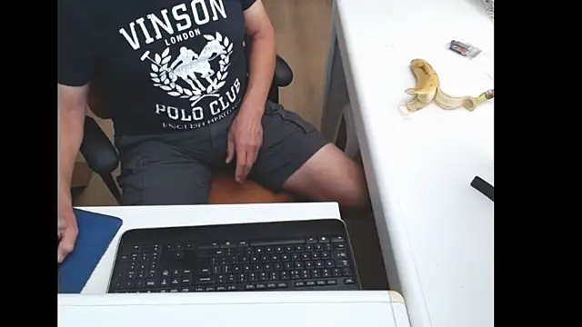 dutchpornking online show from July 15, 11:39 am