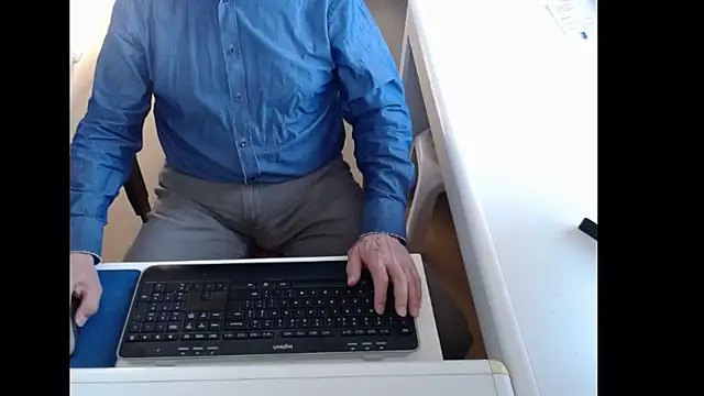 dutchpornking online show from April 8, 7:08 am