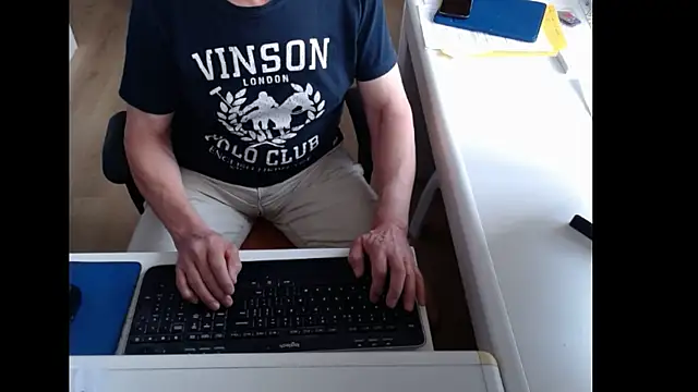 dutchpornking online show from May 30, 9:20 am