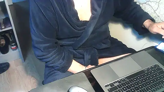 DUDURAxh online show from November 28, 7:22 am