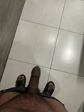 luciferdxm5 online show from December 14, 3:40 am