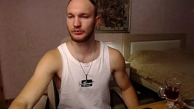 Toress1 online show from October 25, 6:20 pm