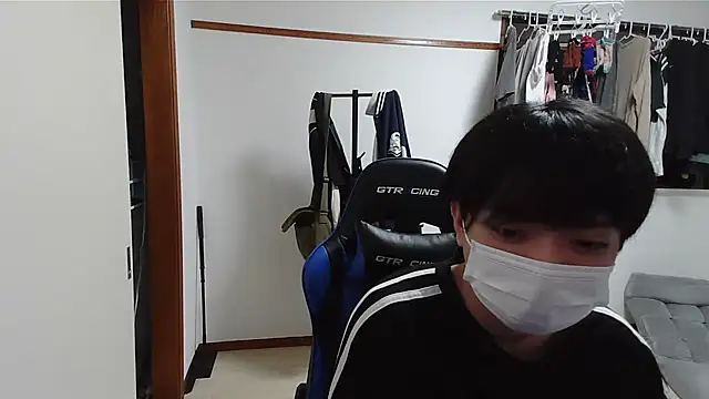 pychan online show from July 5, 1:29 pm
