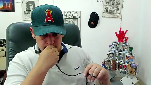 ney 22 online show from March 5, 1:31 am