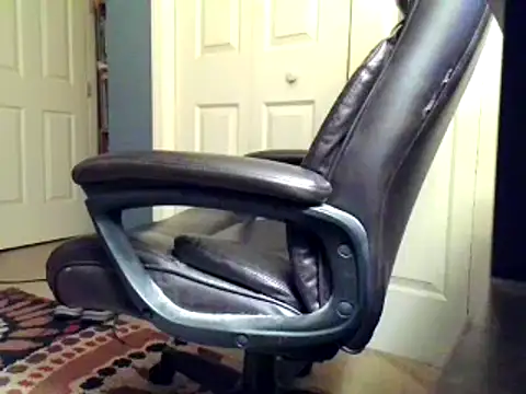 Snapshot of RobertLacrosse chatting on February 27, 3:58 am RobertLacrosse online show from February 27, 3:58 am