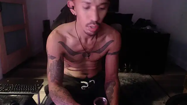 inc25cbxh online show from December 1, 8:50 am