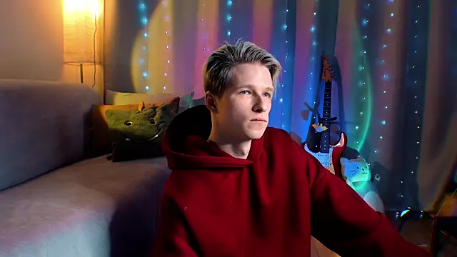 Breston Sweet online show from February 1, 9:35 pm