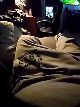 anonymus9006 online show from March 11, 4:40 pm