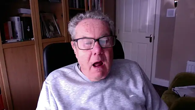 Snapshot of Oldpistolpete chatting on March 4, 9:51 am Oldpistolpete online show from March 4, 9:51 am