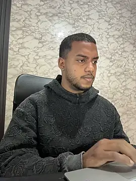 Sandro xxx online show from October 17, 12:20 pm