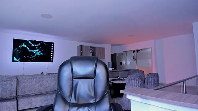 Frank Farrell online show from February 6, 7:40 pm