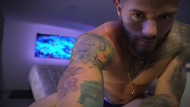 Frank Farrell online show from October 6, 12:26 am