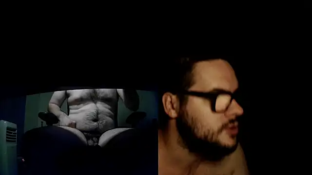 Snapshot of fck_boy123 chatting on October 15, 2:19 am fck boy123 online show from October 15, 2:19 am