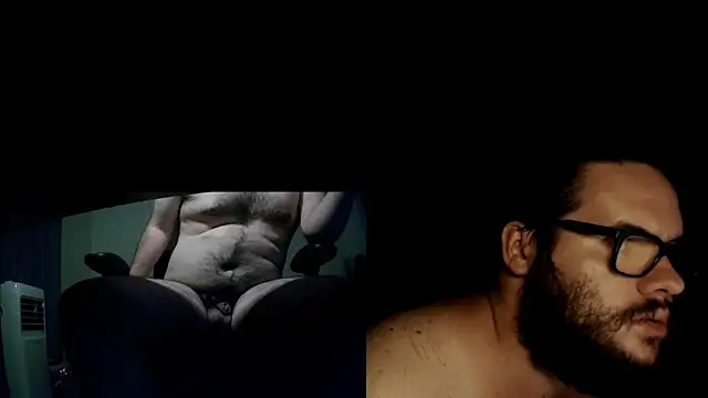 Snapshot of fck_boy123 chatting on September 15, 6:04 am fck boy123 online show from September 15, 6:04 am