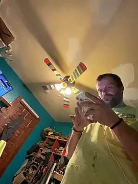 charactrzero online show from March 1, 1:43 am