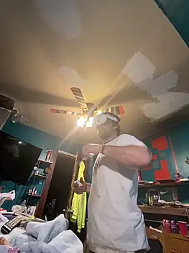 charactrzero online show from January 12, 11:04 pm