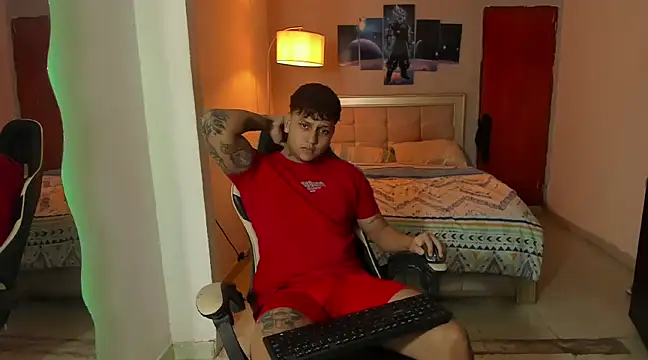 Snapshot of Jake_simons chatting on January 26, 1:25 pm Jake simons online show from January 26, 1:25 pm