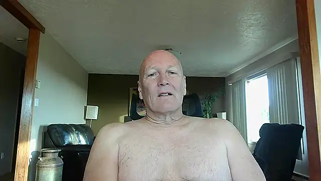 Snapshot of BasicAnt chatting on October 24, 2:41 pm BasicAnt online show from October 24, 2:41 pm
