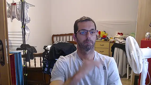 steph19x5 online show from October 3, 3:50 pm