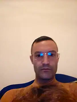 Snapshot of enricso chatting on October 25, 10:06 am enricso online show from October 25, 10:06 am