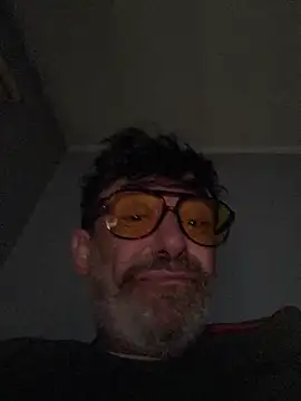 maxximere online show from March 22, 3:22 am